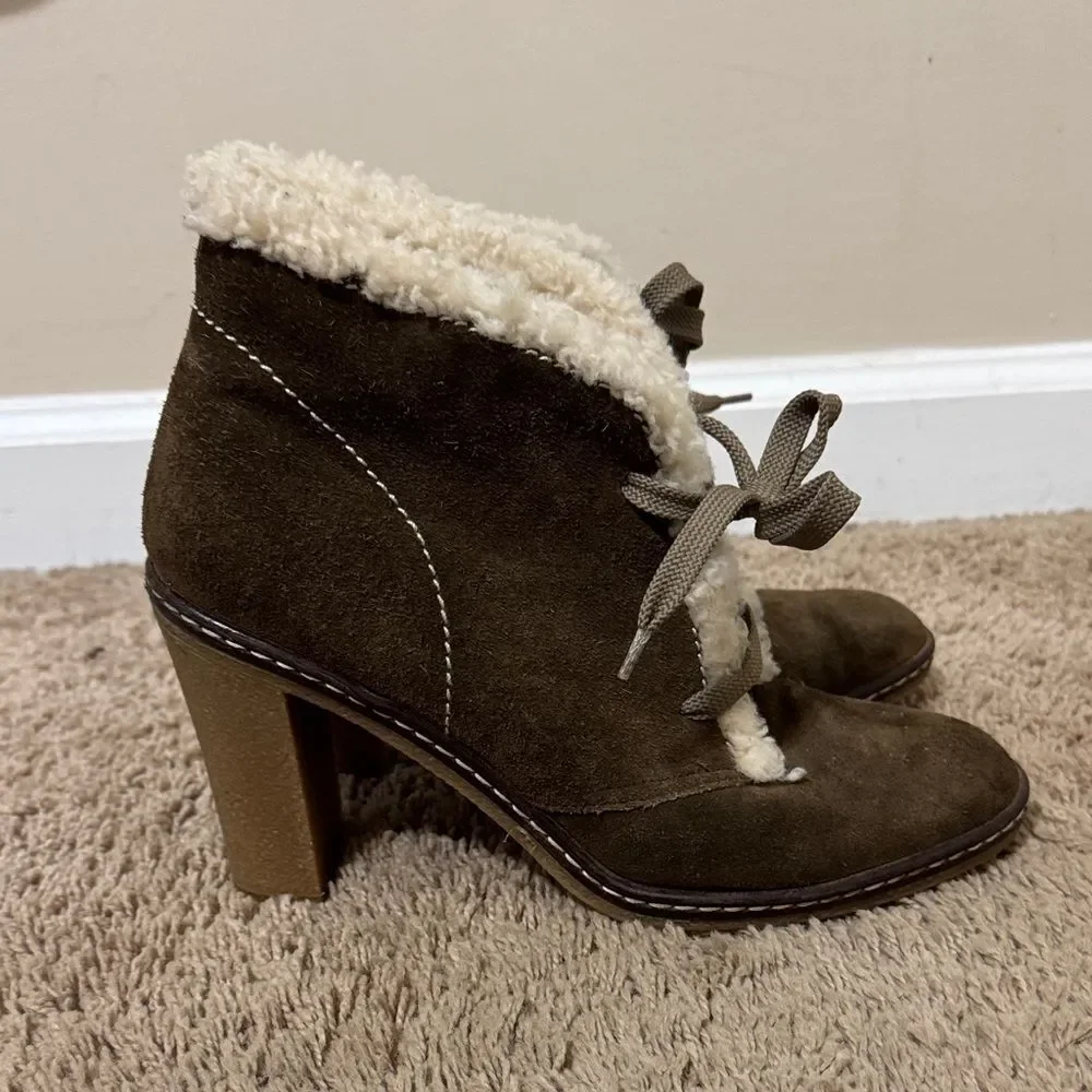 Coach Jamie Brown Suede Sherpa Trim Rubber Heel Boots Size 9.5 Y2K Retro Winter